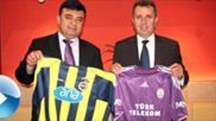 Fenerbahçe ve Galatasaraydan mesaj