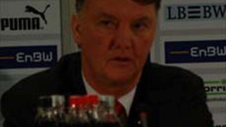 Almanya’da yılın antrenörü Van Gaal