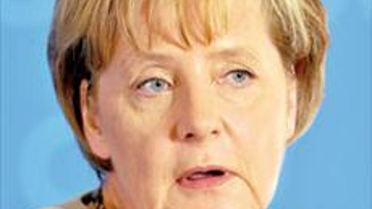 Merkel Yola devam dedi
