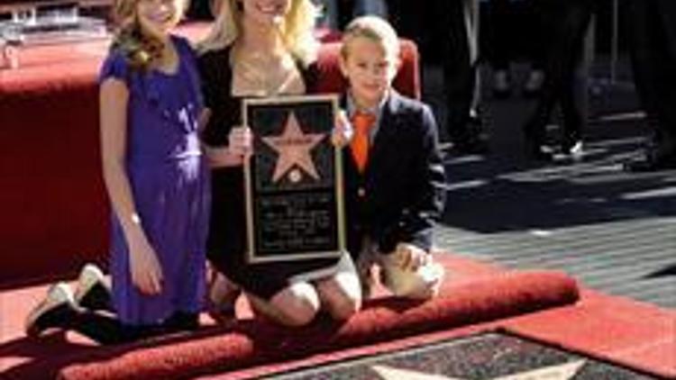 Reese Witherspoon erhält Stern auf Walk of Fame