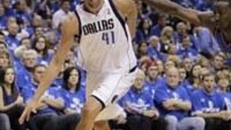 Dallası Nowitzki taşıdı