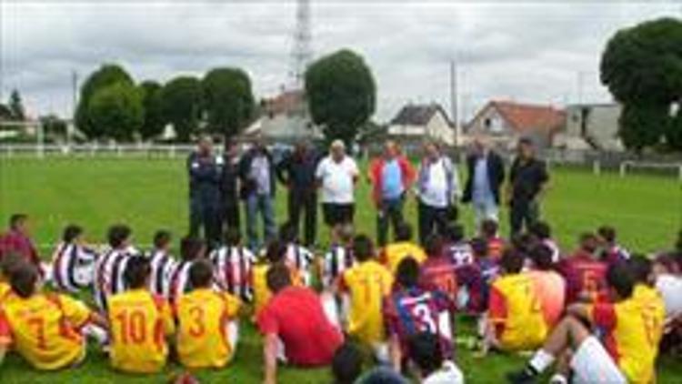 İsviçrede futbolcu seçmeleri