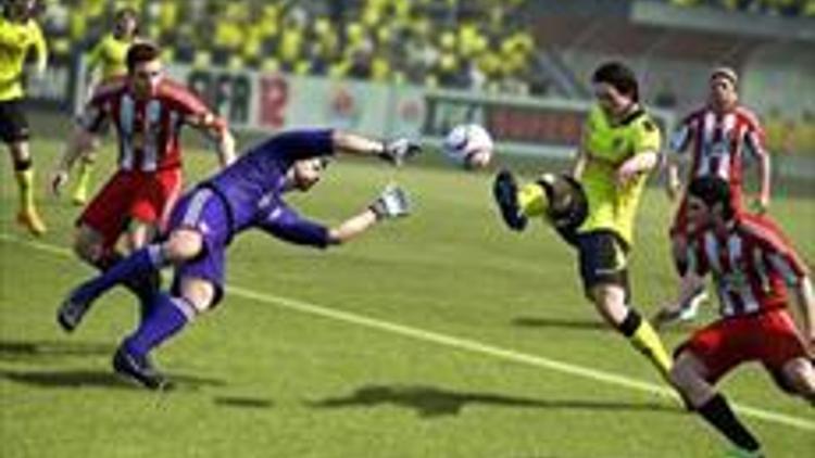 FIFA 2012de kapı gibi defans var