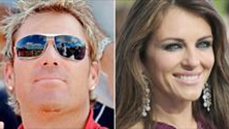 İngiliz aktris Elizabeth Hurley nişanlandı