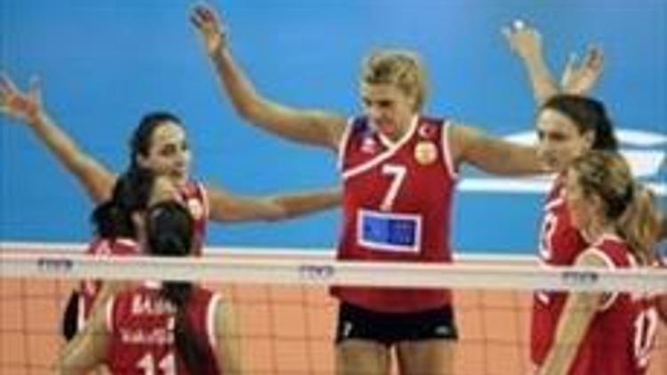 Ve Vakıfbank finalde