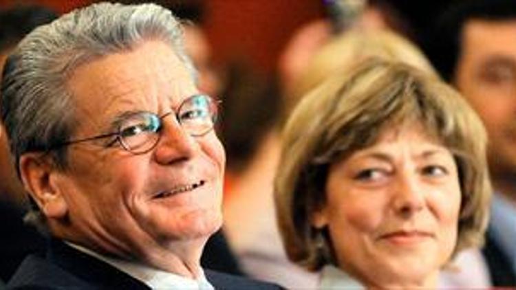 Joachim Gauck üzerinde uzlaşma sağlandı