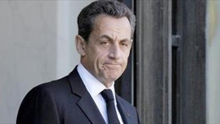 Sarkozy: Seçilirsem Schengeni değiştireceğim