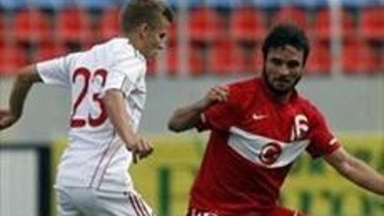 Ümit Milliler Macaristana boyun eğdi -SPOR