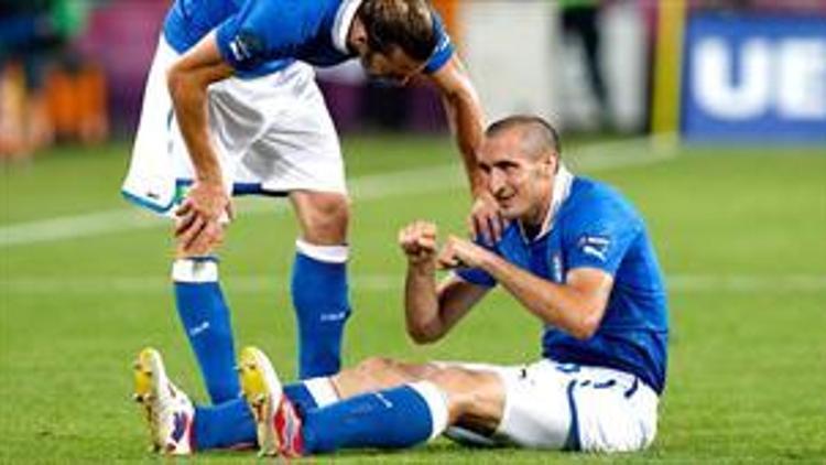 Chiellini İngiltere maçında yok