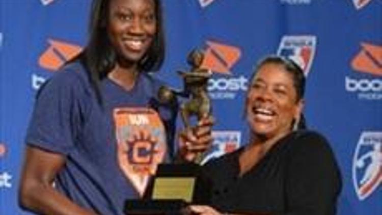 Tina Charles MVP seçildi