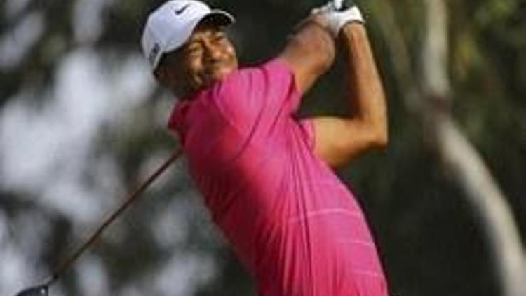 Tiger Woods yarı finalde