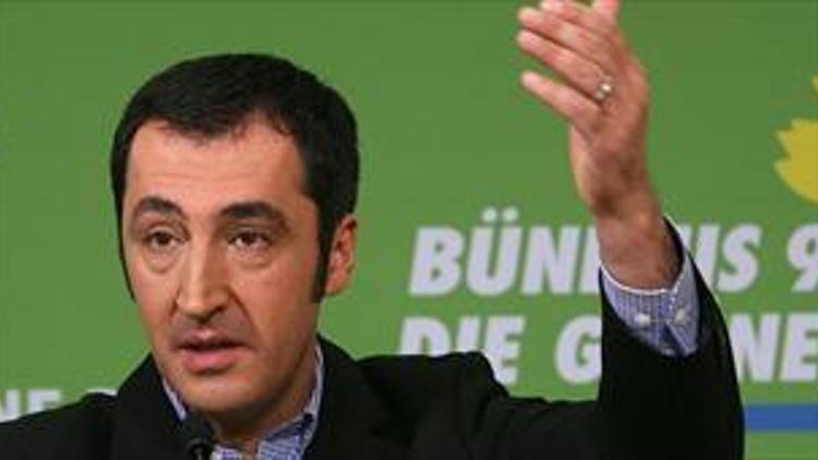 Cem Özdemir milletvekili adayı oldu