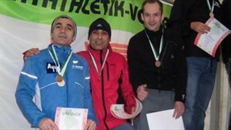 Türk maratoncular madalyaya doymadı