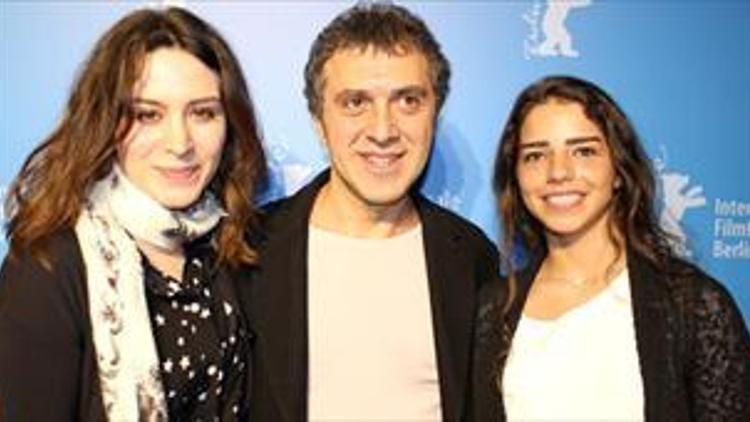 Jin  Berlinalenin açılış filmi oldu