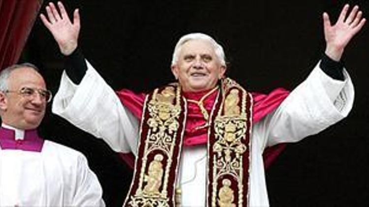 Ratzinger medyatik değildi