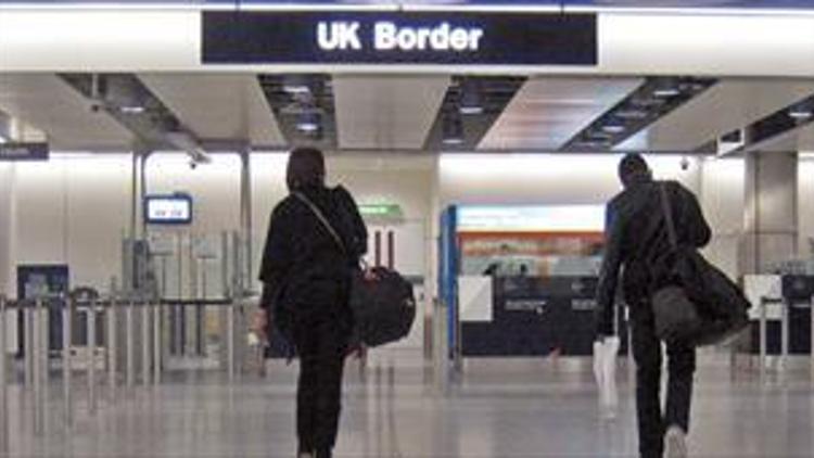 İngiltere’de vize harçları zamlanıyor