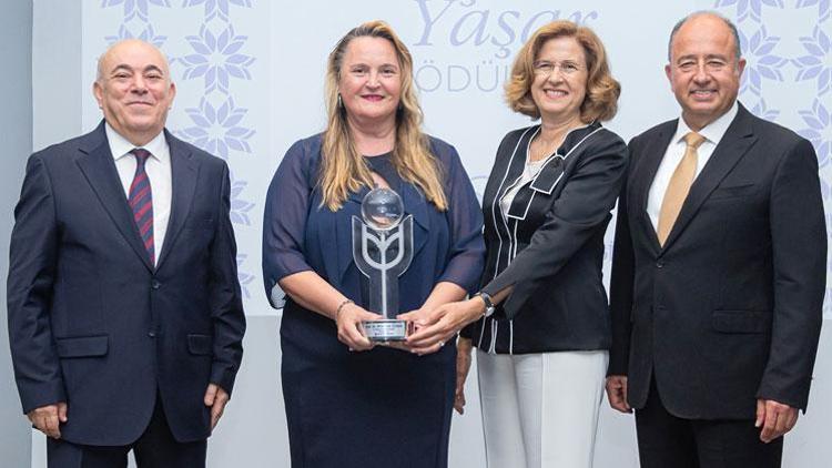 Selçuk Yaşar Ödülü’nün sahibi Prof. Dr. Mihri Özkan oldu