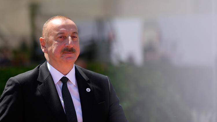 Aliyev imzayı attı Ukraynaya 7,6 milyon dolar yardım
