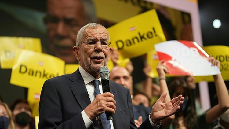 Avusturya’da demokrasi tedirginliği