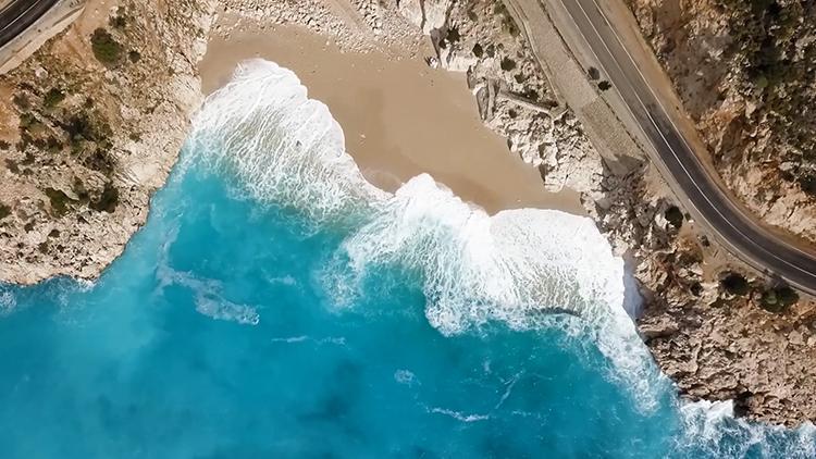 Türkiyenin Mavi Bayraklı plaj sayısı 551e ulaştı...   Bakan Özhaseki: Eşsiz güzellikteki plaj ve denizlerimizi koruyoruz