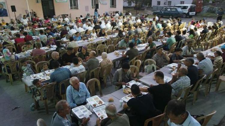 Koçarlıda Muharrem ayı iftarı düzenledi