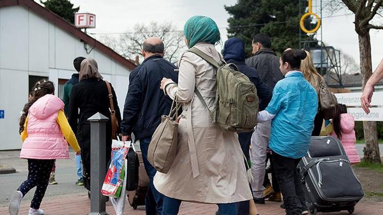 ‘Sığınmacılar kamu yararına çalışsın’