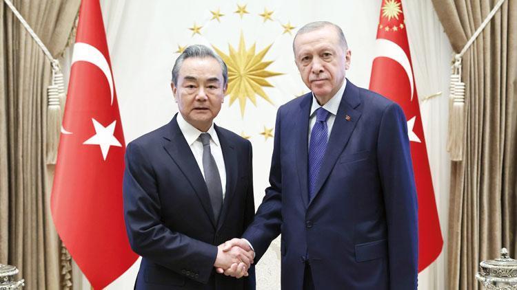 Çinli yeni bakanın ilk durağı Türkiye