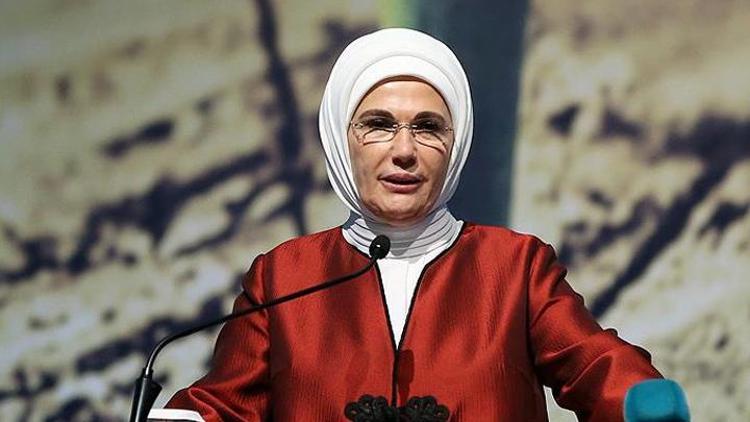 Emine Erdoğandan Aşure Günü paylaşımı