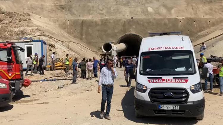 Manisada hızlı tren projesi şantiye alanında gaz sızıntısı İşçi Yaşar Nacaroğlu hayatını kaybetti