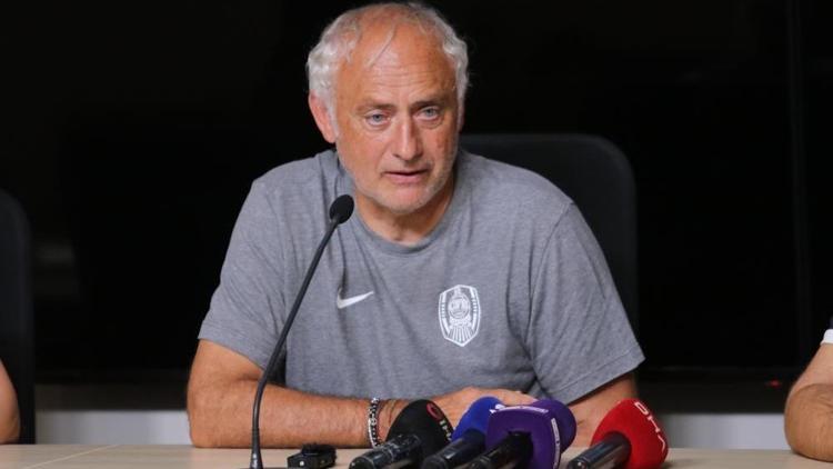 Cluj hocası Mandorlini: Çok zor bir maç bizi bekliyor