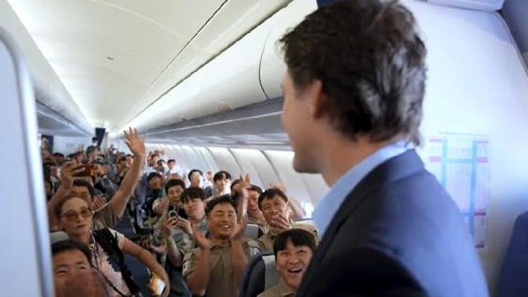 Kanada Başbakanı Trudeaudan itfaiyecilere sürpriz