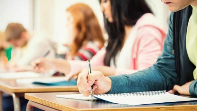 İki üniversitede iki yeni fakülte