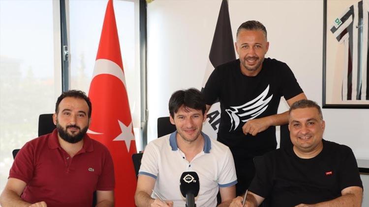 Altay, İbrahim Akın ile yollarını ayırdı