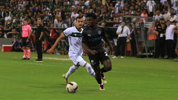 Kocaelispor evinde kaybetti