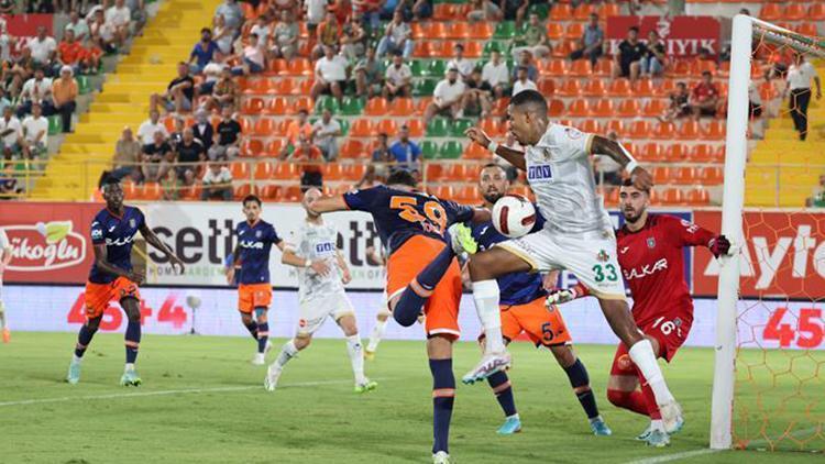 Alanyaspor 2-0 Başakşehir / Maç sonucu