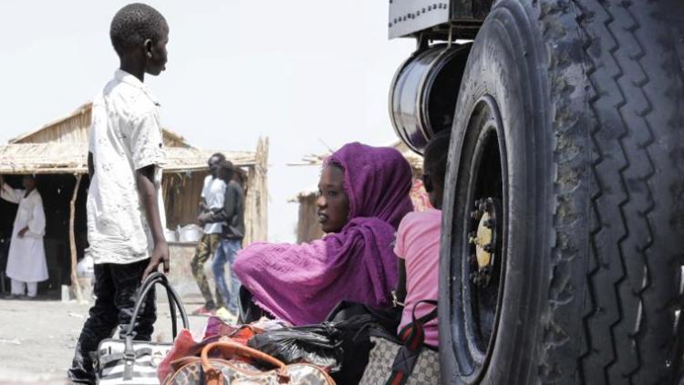 Sudanda 3 milyon 433 bin 25 kişi yerinden edildi