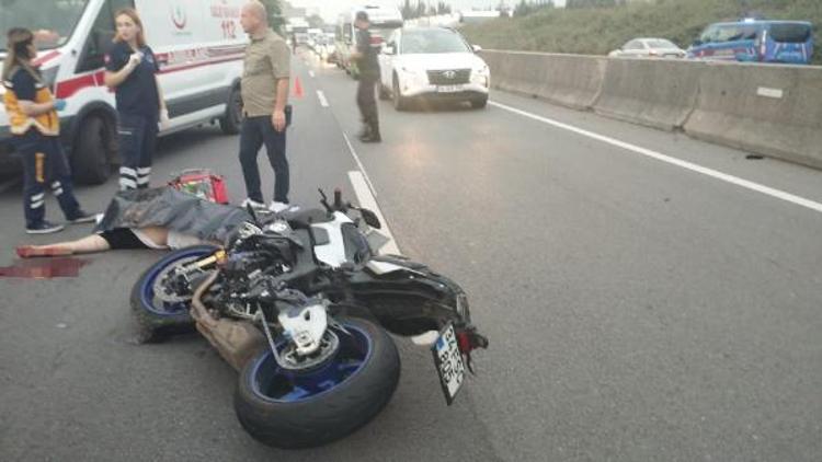 Yalovada servis midibüsüne çarpan motosikletli öldü