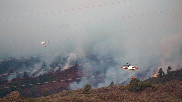 İspanya alarmda Tenerife Adasındaki yangın büyüyor