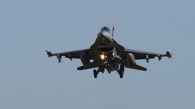 ABDden beklenen onay geldi: Ukraynaya F-16 müjdesi