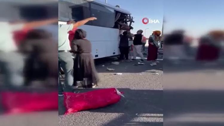 İşçileri taşıyan servis kaza yaptı: 1’i ağır 21 yaralı