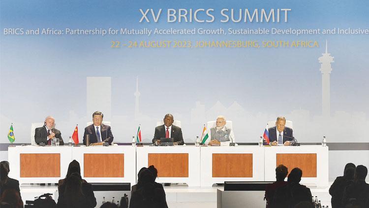BRICS 6 yeni üyeyle genişliyor
