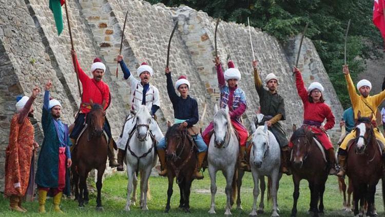 Tarihi festivalde Osmanlı gösterisi