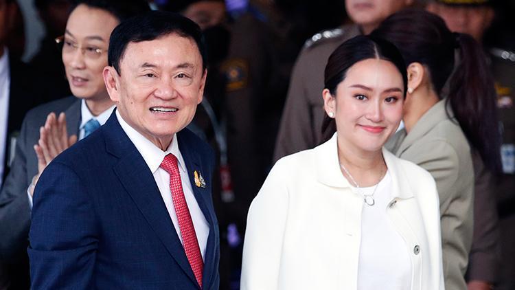 Tayland’ın eski Başbakanı Thaksin’in hapis cezası 8 yıldan 1 yıla indirildi.