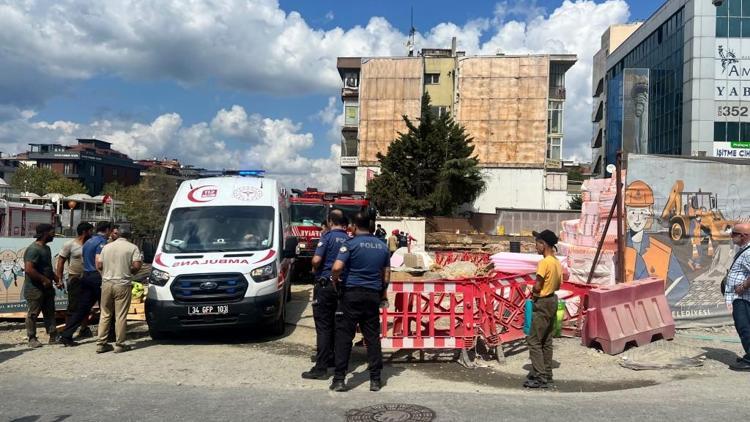 Bağdat Caddesinde üzerine inşaat demiri düşen işçi yaralandı