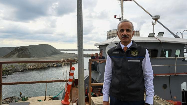 Bakan Uraloğlu: İyidere Lojistik Limanı 2025te faaliyete geçecek