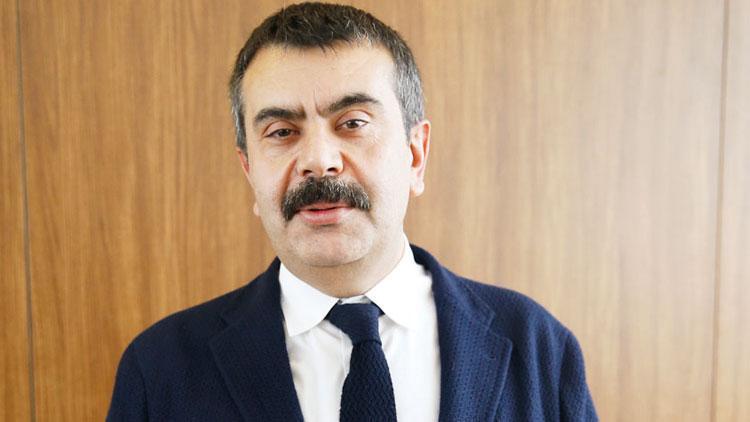 Bakan Tekin öğretmenlere seslendi: 1 milyon kişilik ekibiz