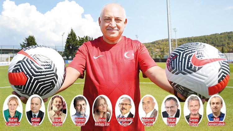 TFF Başkanı Mehmet Büyükekşi, Hürriyet yazarlarına anlattı: Kulüpler sorunları hep dışarıda arıyor