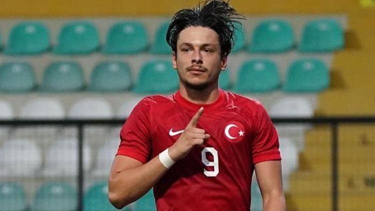Göztepe, Trabzonspordan Paul Onuachuya karşılık Enis Destanı istiyor