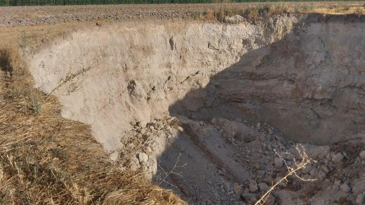 Konyada yeni bir obruk daha oluştu