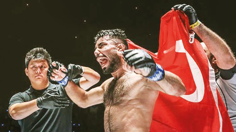 Afgan Işfak Seyid Türkiye’ye şampiyonluk kazandırdı: Ben bu bayrağa hizmet ediyorum